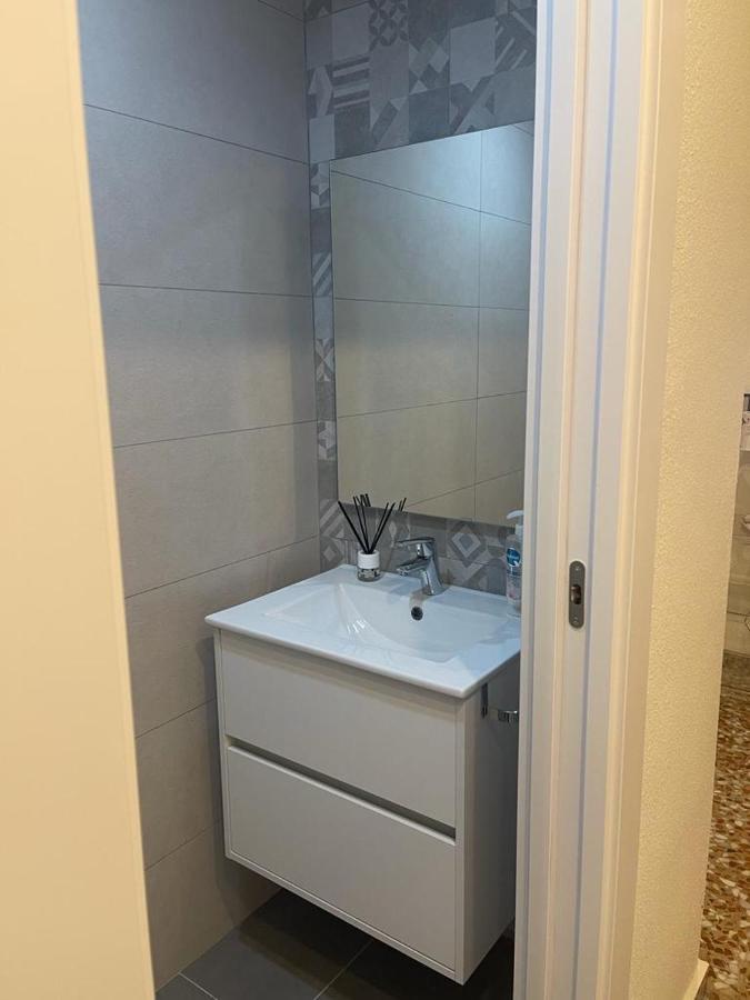 Bright Flat With View To The Castle And The Museum Apartment Alicante Exterior photo